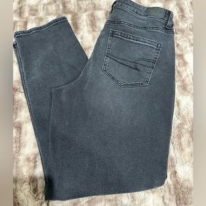 American Eagle Mom Jeans